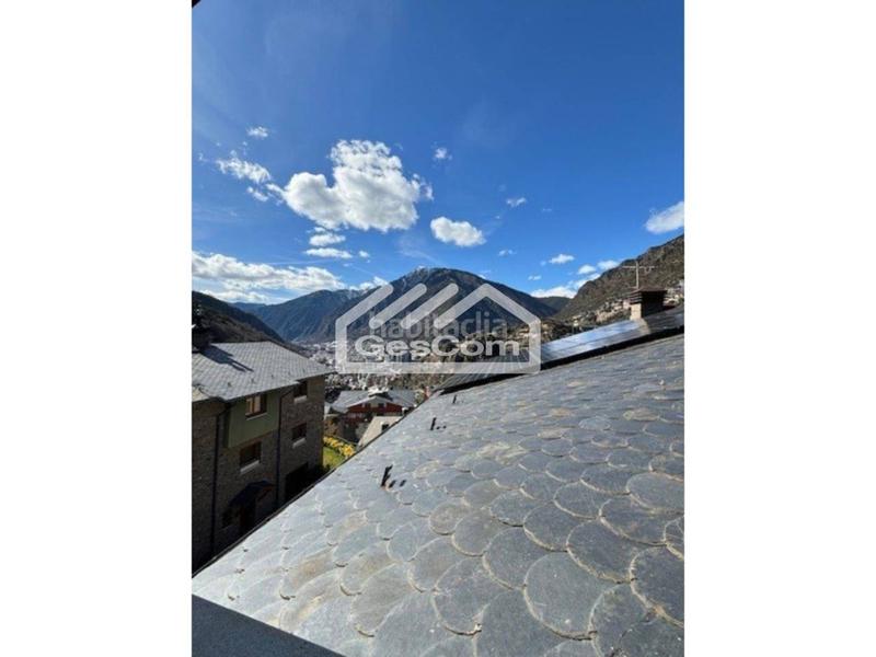 Foto b12bb5b6-0835-4604-a1fd-4f2c40936e78. Casa adossada amb calefacció aparcament a Les Escaldes Escaldes-Engordany