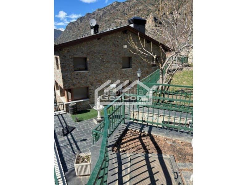 Foto c7213cf9-da14-4e09-838f-eb1abf2994ae. Casa adossada amb calefacció aparcament a Les Escaldes Escaldes-Engordany