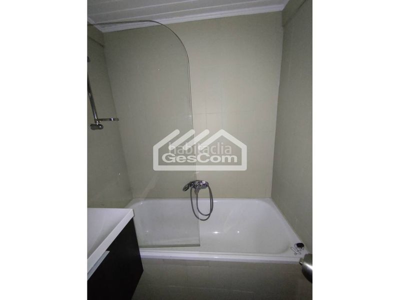Foto f7bf039f-a9e3-4a60-b4fd-ffb0114deccc. Alquiler estudio alquiler temporada estudio Pas de La Casa en Encamp