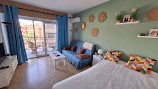 Estudio en Avenida de los Manantiales 24