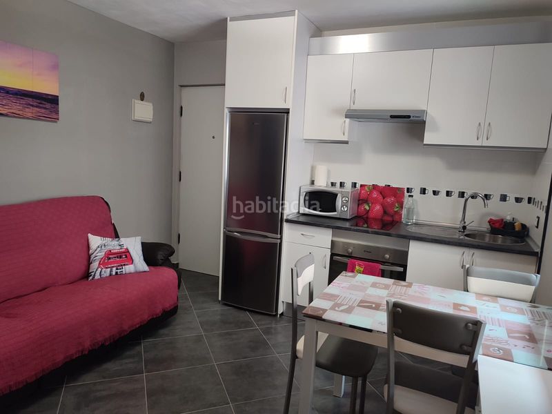 Foto b037a2f4-92a6-421b-9021-7beffb0dff83. Appartement in calle alpujarras 9 in Calvario Torremolinos