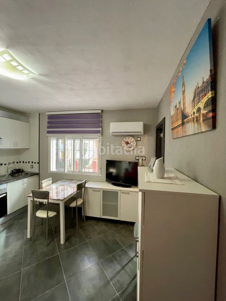 Foto b4d21c88-2b55-44aa-8450-13c26ee8c001. Appartement in calle alpujarras 9 in Calvario Torremolinos
