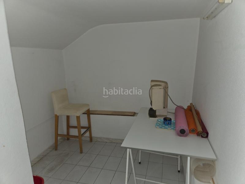 Foto 9a6f3801-c3fd-4424-a6d1-8cc42230ddb7. Alquiler local comercial en calle del castillo 34 se alquila local comercial en santa cruz Centro en Santa Cruz de Tenerife
