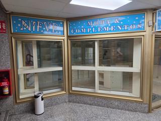 Location Local commercial à Calle del castillo 34. Se alquila espacios para teletrabajo 300€/mes