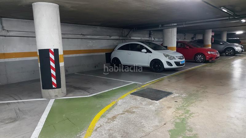 Foto db1babf2-7f7b-45c5-b103-76ecadcc506b. Miete autoparkplatz in Eixample Nord Girona