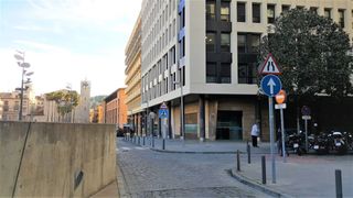 Affitto Posto auto  Josep pla
