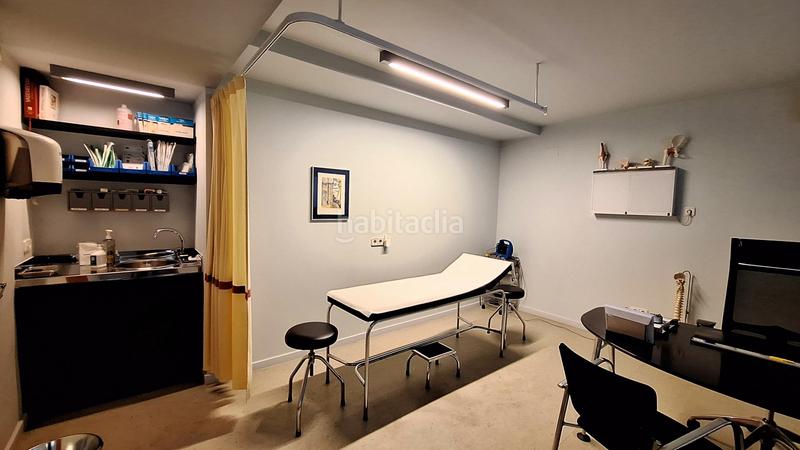 Foto 5ce25c16-cbb8-4b1f-9fe4-21780f60b73d. Local comercial a La Devesa Girona