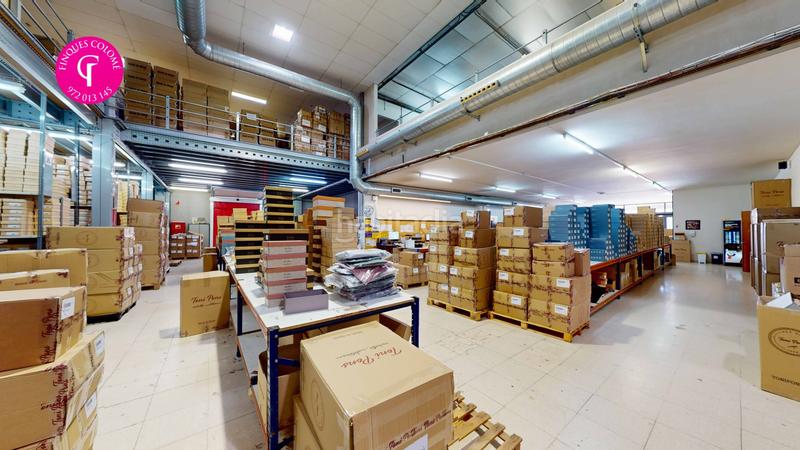 Foto 418a5048-14db-403a-8720-b92be3258551. Fabrikhalle in Mas Xirgu Girona