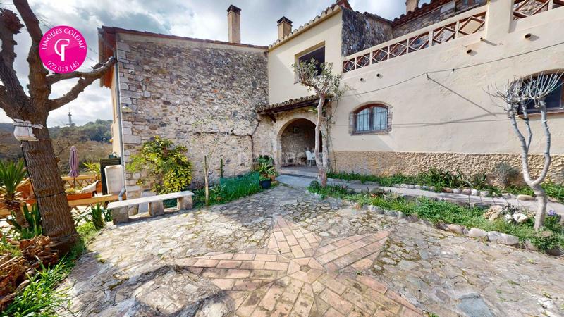 Foto c2c8a4c5-c821-48d4-8f88-1d10c18f0834. Country house with parking in Sant Daniel Girona