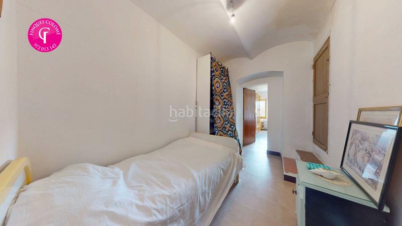 Foto fceaa997-ba79-49a8-83d5-8e2fc83e8b2b. Country house with parking in Sant Daniel Girona