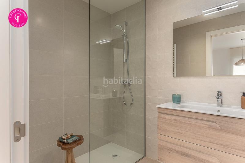 Foto b7bad2d6-da81-4b48-96df-78ff10bebdfa. Planta baixa 102m<sup>2</sup> amb calefacció aparcament piscina a Salt