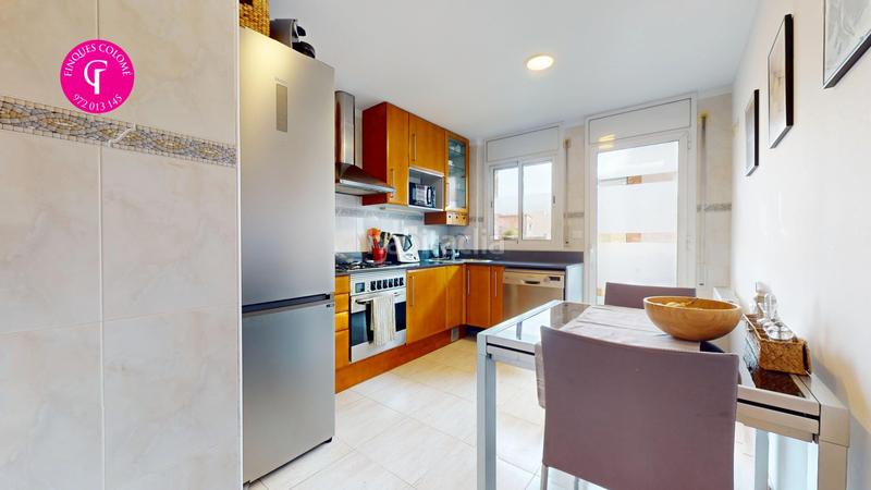 Foto 091dcbd6-fcb8-40d5-9bee-256ffc720be1. Appartamento con riscaldamento in Eixample Sud-Migdia Girona