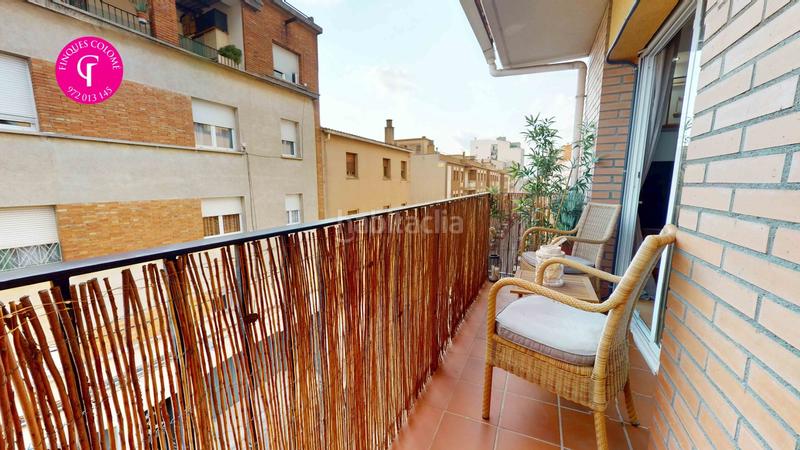 Foto 1d6dbf99-75b2-4fcd-a51a-e1c3a48fc63a. Etagenwohnung mit heizung in Eixample Sud-Migdia Girona