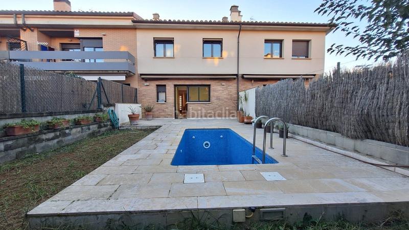 Foto eb42ee4f-324a-4cf3-9058-bb20ba724b17. Lloguer casa adossada amb calefacció aparcament piscina a Girona