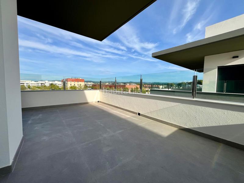 Foto 328e31f0-6b69-485a-95cf-69e5d0ee3b74. Affitto attico con parcheggio piscina in Vilablareix