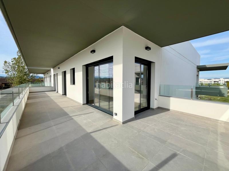 Foto 65f64d16-98e3-4cbd-90bf-6b7e5c81c5d0. Rent penthouse with parking pool in Vilablareix