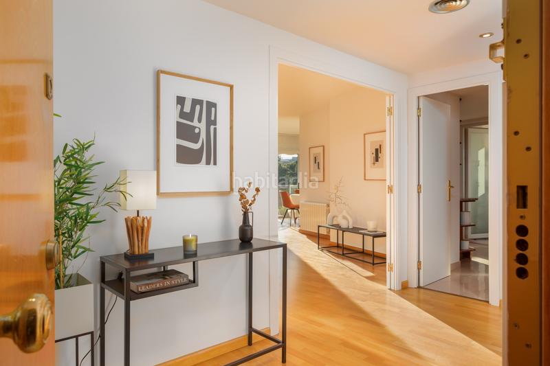 Foto b0ff446a-6630-4e63-9a3d-361c098479e3. Appartamento con riscaldamento parcheggio in Eixample Sud-Migdia Girona