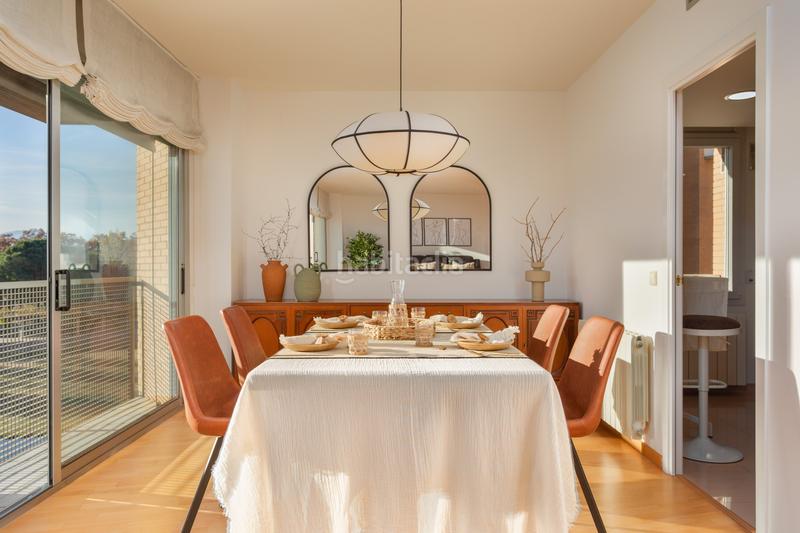 Foto a5d34d62-75cf-4826-a6ef-89df0f5903ab. Pis amb calefacció aparcament a Eixample Sud-Migdia Girona