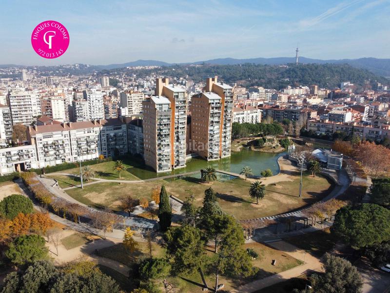 Foto b8ff6adf-cc7e-4268-8dc9-d06c0544c679. Piso en Eixample Sud-Migdia Girona