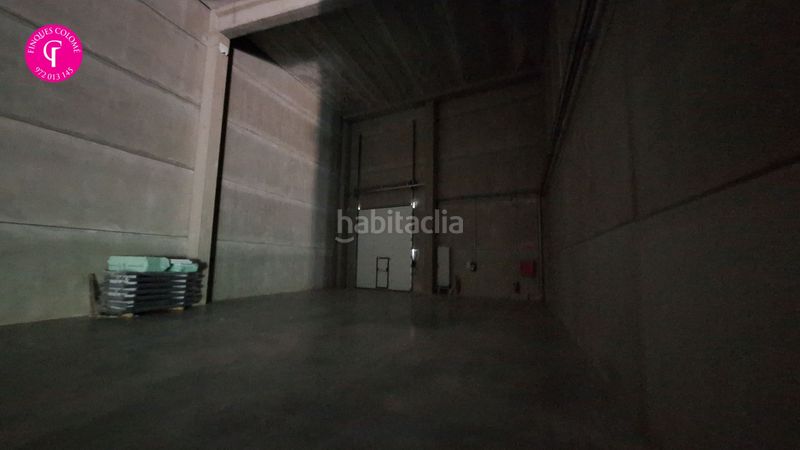 Foto aaec87d2-807b-4a56-aa45-32c59219c518. Alquiler nave industrial en Vilablareix