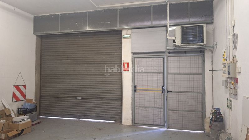 Foto e25a3e2a-d0da-4a94-b250-fff6ef327c39. Local comercial a Sant Narcis Girona