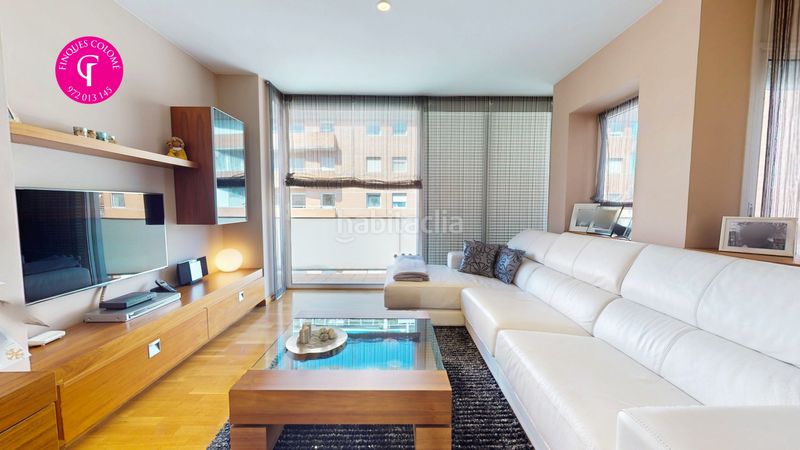 Foto 6be46088-44f9-4b62-b826-9d5135a68456. Àtic amb calefacció piscina a La Devesa Girona