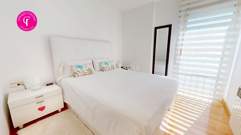 Foto 98b757f5-ea5a-44f3-b92a-12b683f600fc. Àtic amb calefacció piscina a La Devesa Girona