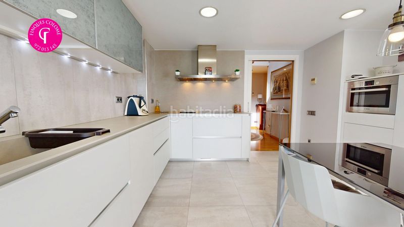 Foto e48eee79-ed03-467d-b987-fd54869d9460. Àtic amb calefacció piscina a La Devesa Girona