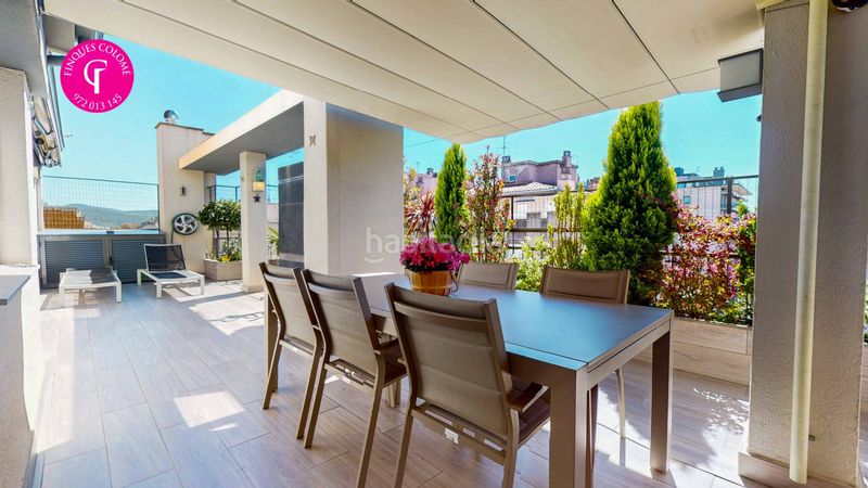 Foto 93aa1962-b0d4-4c2d-a406-9a5dbdc98ce2. Àtic amb calefacció a Eixample Nord Girona