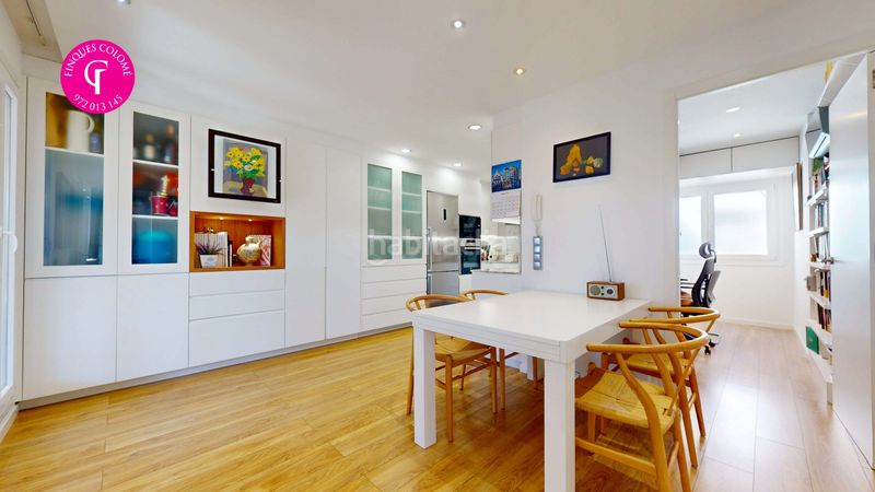 Foto c97e1974-96dd-4cbc-bcce-4c7237fbb48f. Àtic amb calefacció a Eixample Nord Girona