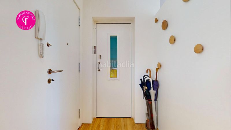 Foto d5518f5a-7450-4145-8014-da73bf59963d. Àtic amb calefacció a Eixample Nord Girona