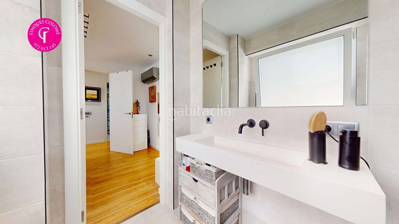 Foto 66ae30a7-1f61-49be-a954-4aded6aa52e3. Ático en Eixample Nord Girona