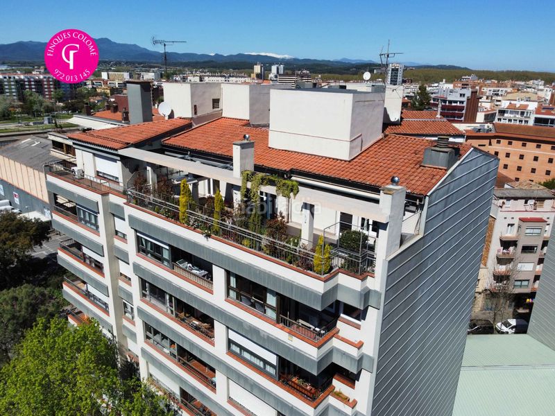 Foto 9de60b23-1d72-4b58-b1e8-22d328ed46cb. Ático en Eixample Nord Girona