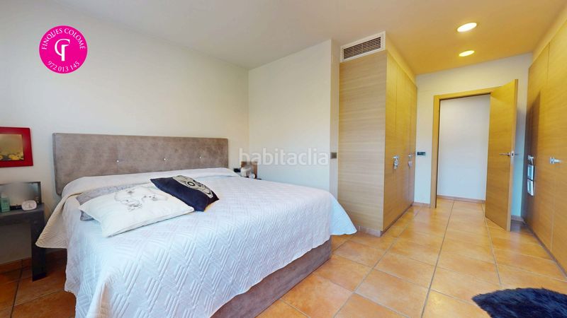 Foto 1229421d-4a98-472f-9c85-b16448bfe310. Casa con riscaldamento parcheggio piscina in Quart
