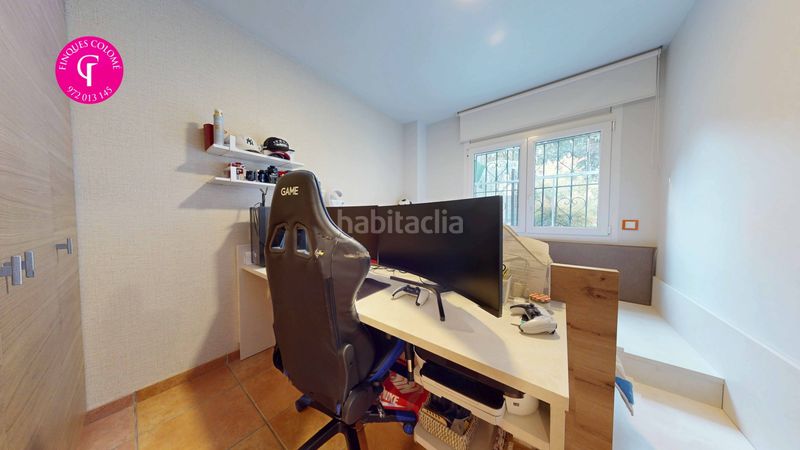 Foto b282794c-3f98-498e-aafe-a495ef5ee9c4. Maison avec chauffage parking piscine dans Quart