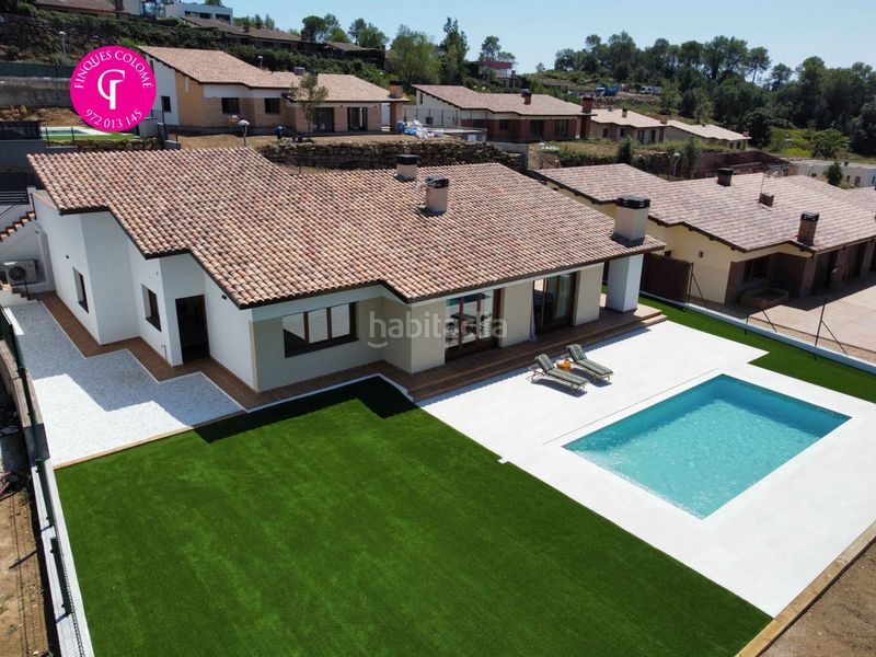 Foto 0c0a9665-c2b0-4188-b1d9-84fc28af751e. Casa amb calefacció aparcament piscina a Fontajau - Sant Ponç Girona