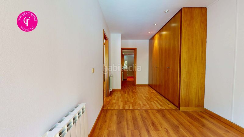 Foto 9ac2b6e4-2916-43b0-89c3-24d0d8562002. Reihenhaus mit heizung parking pool in Palau Girona