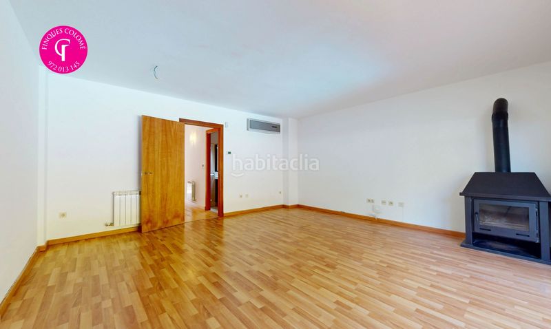 Foto c7031ab7-8ef5-44f0-bcfe-f08d1fcc86d6. Reihenhaus mit heizung parking pool in Palau Girona