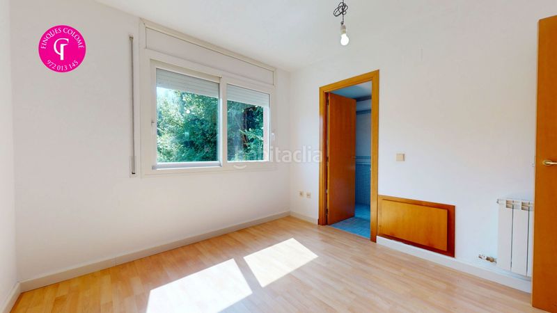 Foto cc9fd598-07c6-40d4-9781-0c87377c32bb. Reihenhaus mit heizung parking pool in Palau Girona