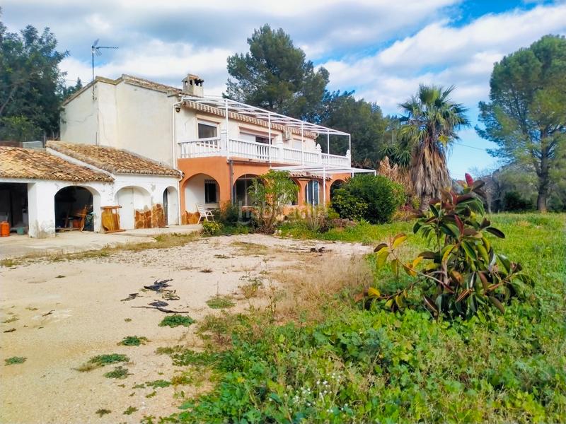 Foto cf20393c-d606-404e-a566-175cb99f4167. Chalet nuevo y precioso chalet en venta ! en Parcent