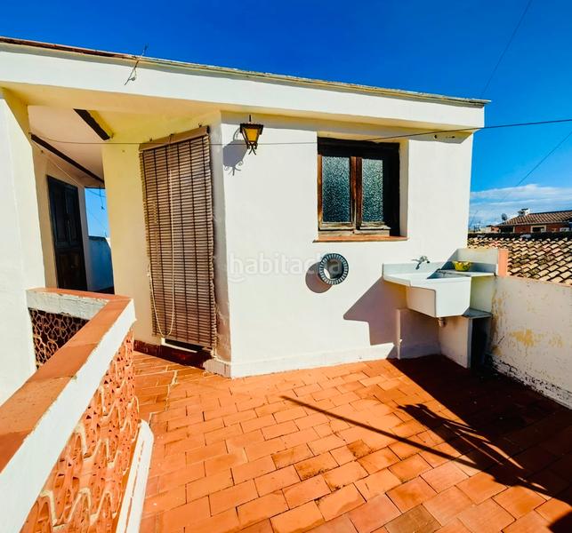 Foto 28615b31-9238-4037-a4b0-3218ebf388a3. Casa adossada amb xemeneia calefacció a El Puerto Dénia