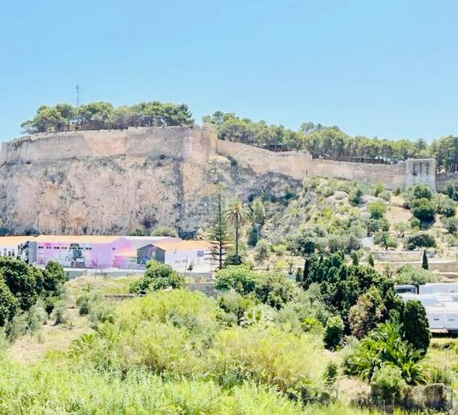 Foto 0a1d058a-bb93-4dd0-9c2d-636fd3b50028. Appartamento con riscaldamento parcheggio piscina in Dénia