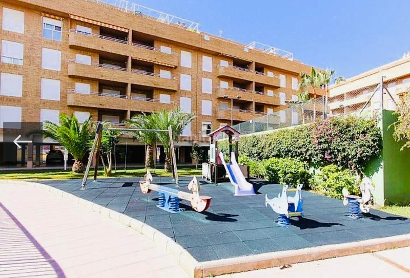 Foto 48030995-5ecf-4956-a056-a65459153c7c. Appartamento con riscaldamento parcheggio piscina in Dénia