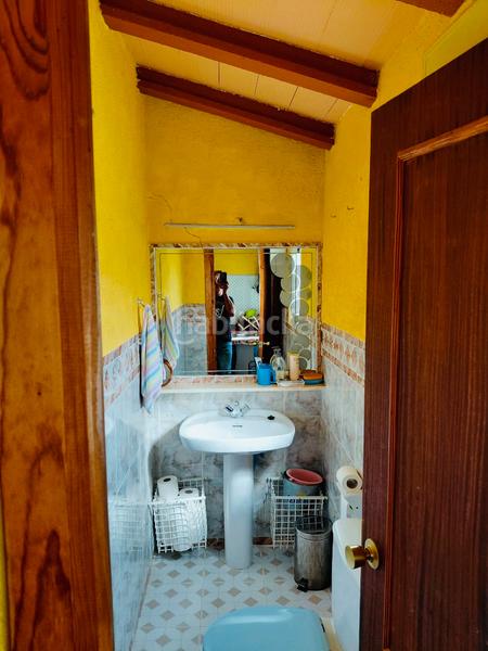 Foto 08c4d6c3-7cc1-4900-b399-064673dc25db. Xalet amb xemeneia aparcament a Castell de Castells