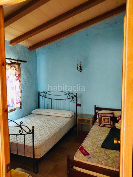 Foto 614c698b-8d91-4404-ac17-bcc0bb2bb067. Xalet amb xemeneia aparcament a Castell de Castells