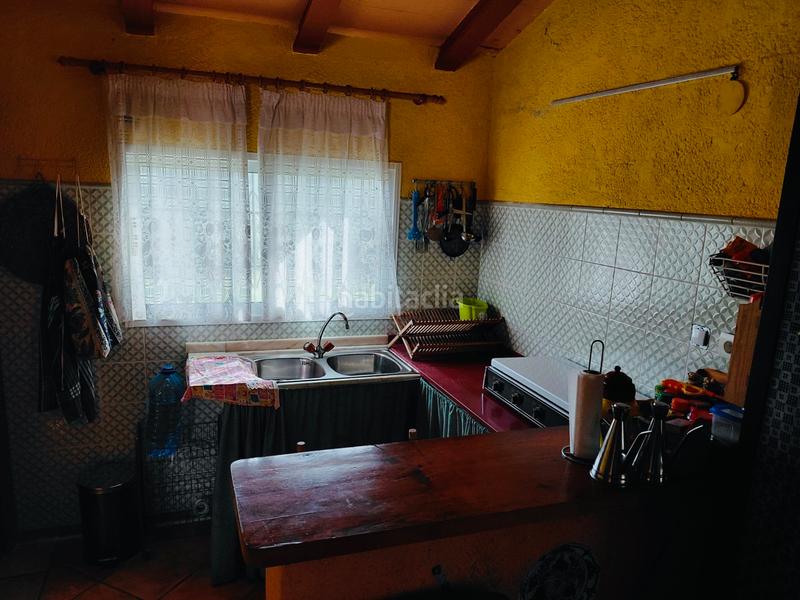 Foto ff3b011c-f352-4441-8561-deb224c30c83. Xalet amb xemeneia aparcament a Castell de Castells