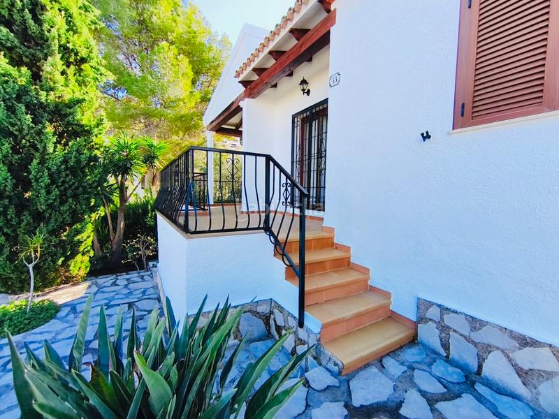 Foto cc7a99c5-3a3f-4cfc-938a-1725f53e16cc. Xalet amb xemeneia aparcament piscina a La Xara-La Sella Dénia