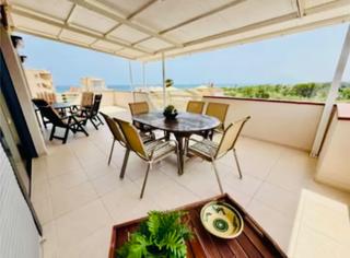 Attique à Oliva Pueblo. Nuevo y precioso ático dúplex en venta en oliva playa, a dos min