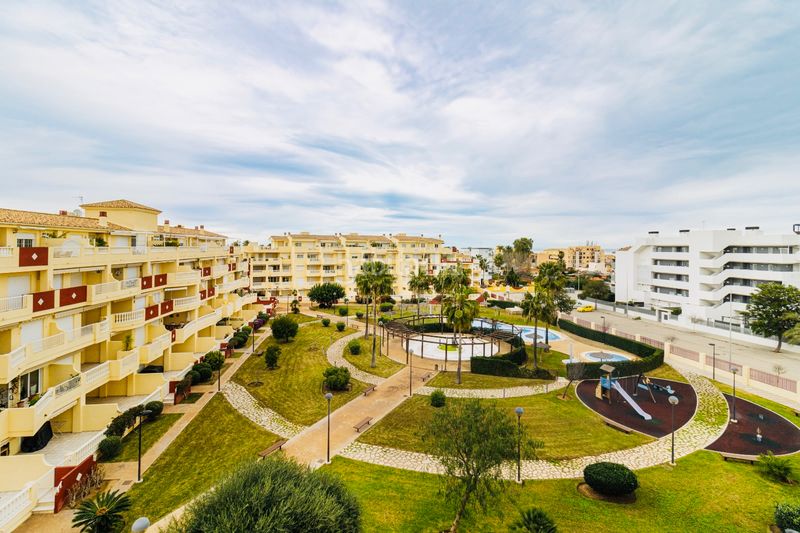 Foto 8363de0a-891f-45b4-9559-a2ae94cc9267. Àtic amb calefacció aparcament piscina a El Puerto Dénia