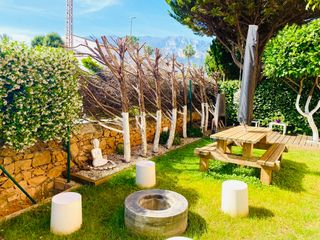 Erdgeschoss in El Puerto. Nuevo y espectacular apartamento en planta baja en dénia, junto